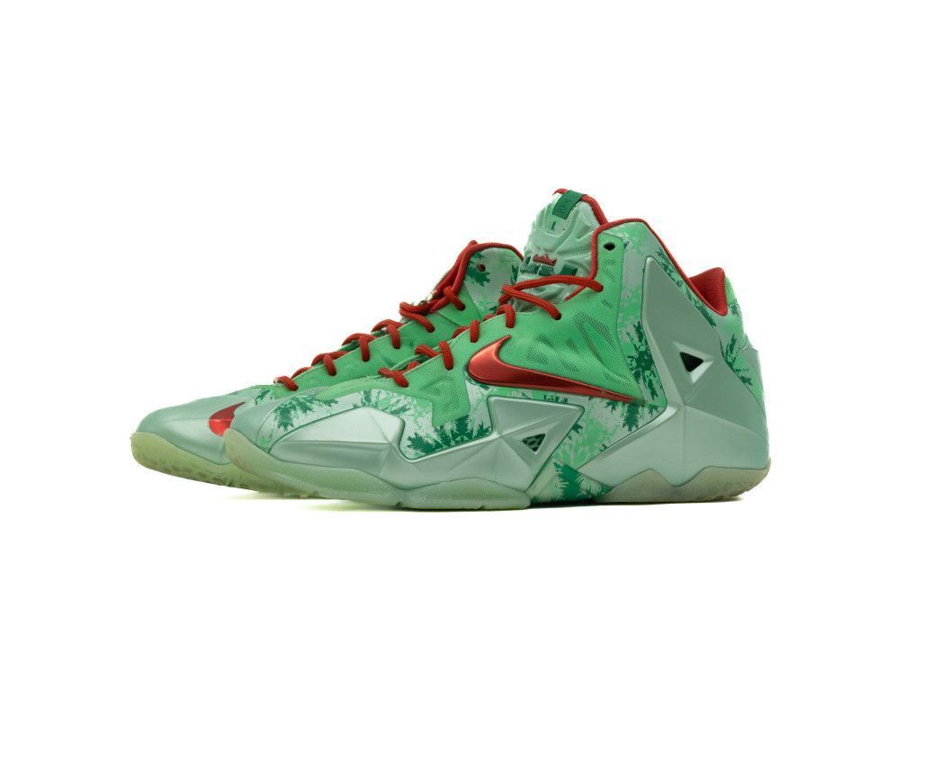Кросівки NIKE YOUTH US 7 LEBRON 11 CHRISTMAS SNKR MULTI купити
