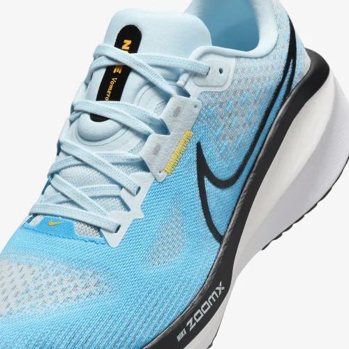 Кросівки Nike VOMERO 17 купити