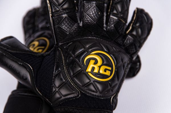 Воротарські рукавиці RG Snaga Black 2020 купити