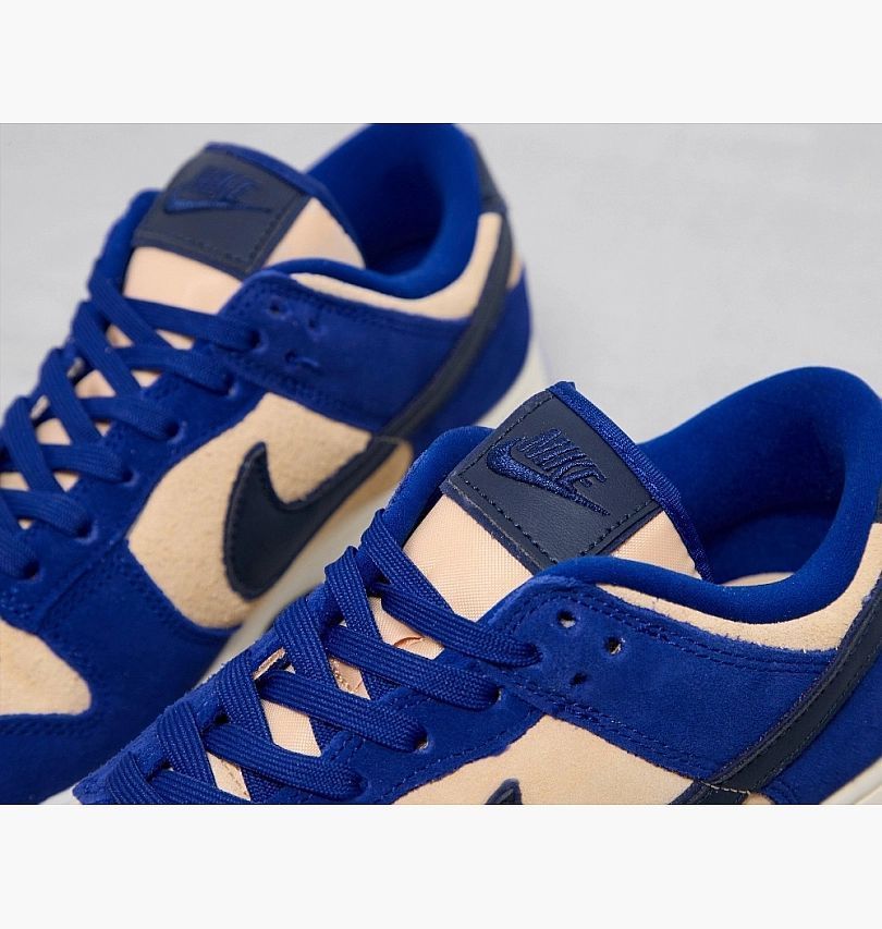 Кросівки Nike Dunk Low LX Blue Suede (W) купить