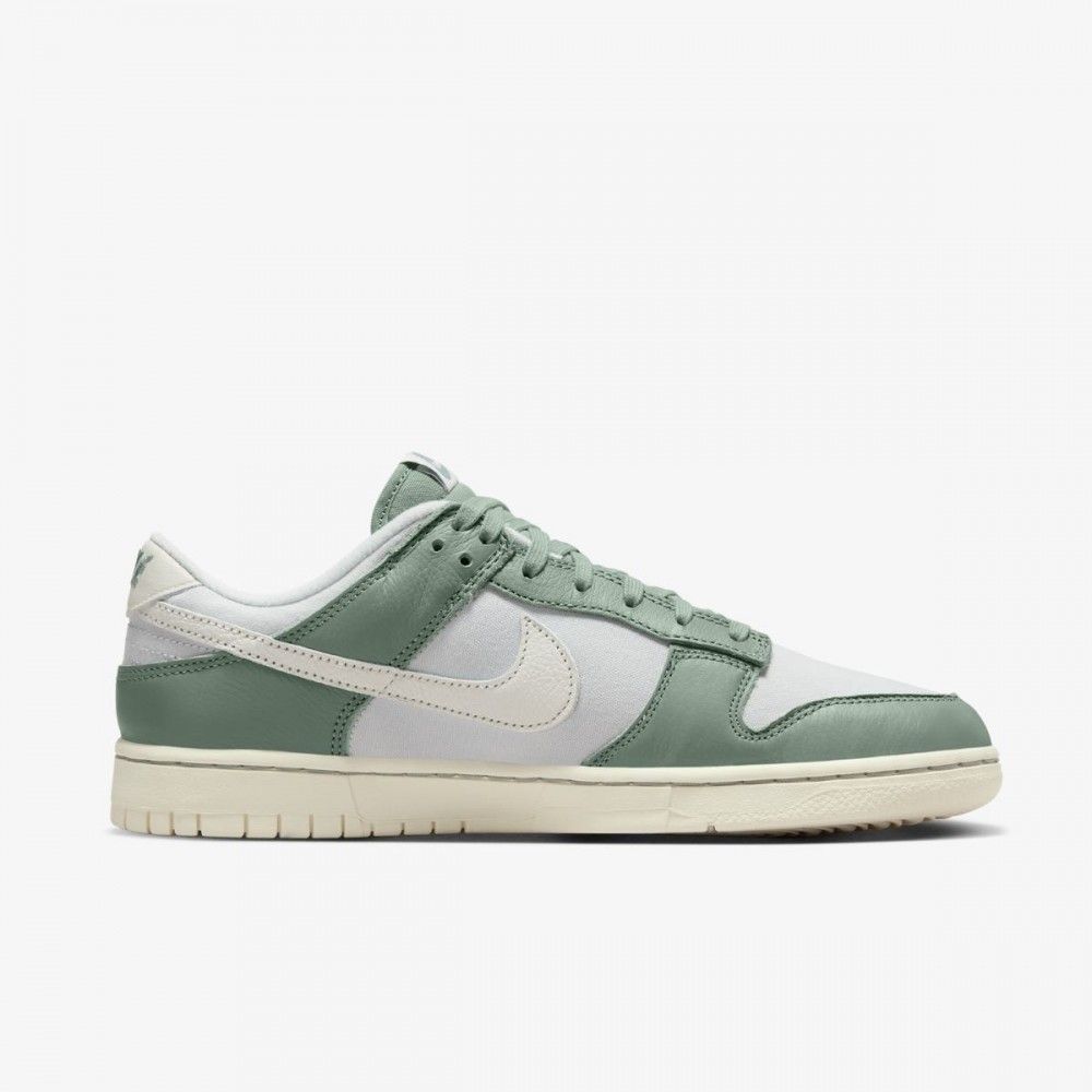 Кросівки Nike Dunk Low Mica Green купити
