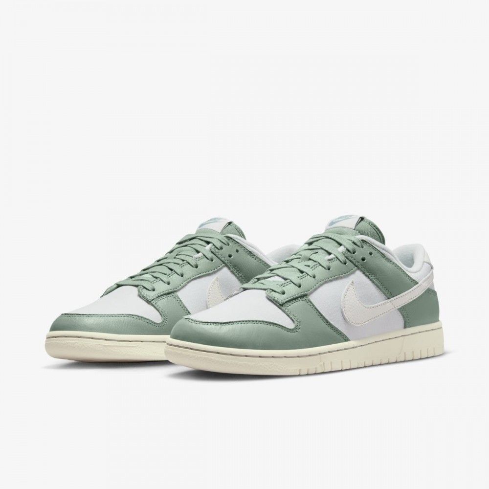 Кросівки Nike Dunk Low Mica Green купити