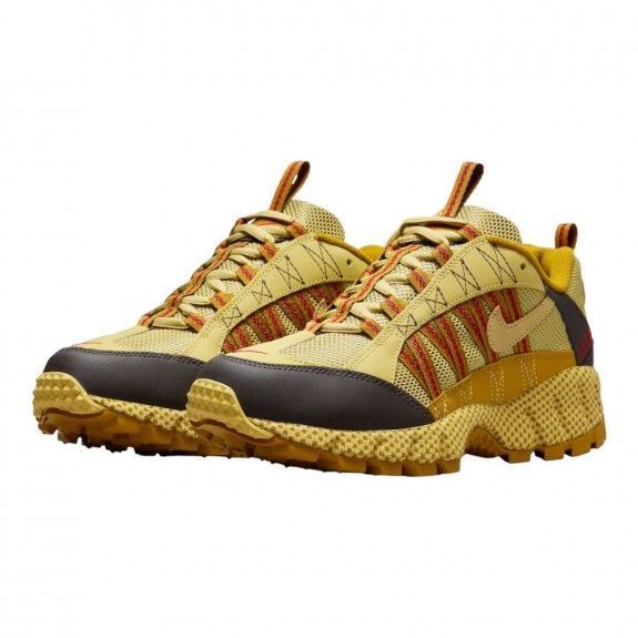 Кросівки Nike AIR HUMARA QS купити