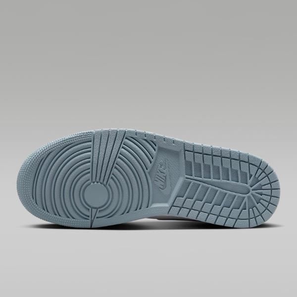 Кросівки жіночі Jordan 1 Mid Shoes 'Diffused Blue' (BQ6472-140) купить