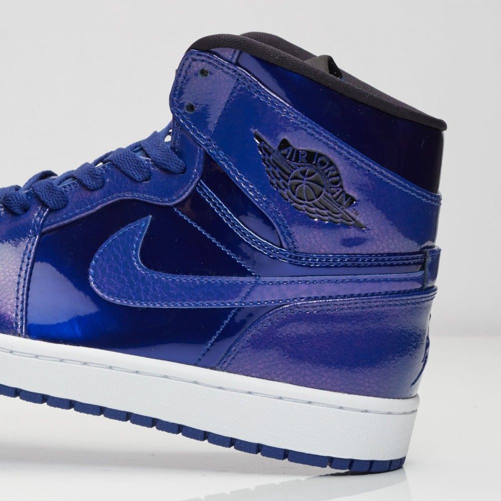 Кросівки JORDAN 1 DEEP ROYAL купити
