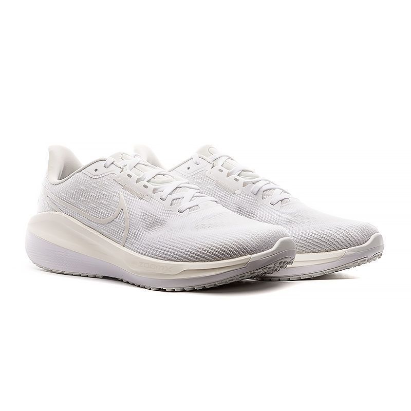 Кросівки Nike VOMERO 17 купить