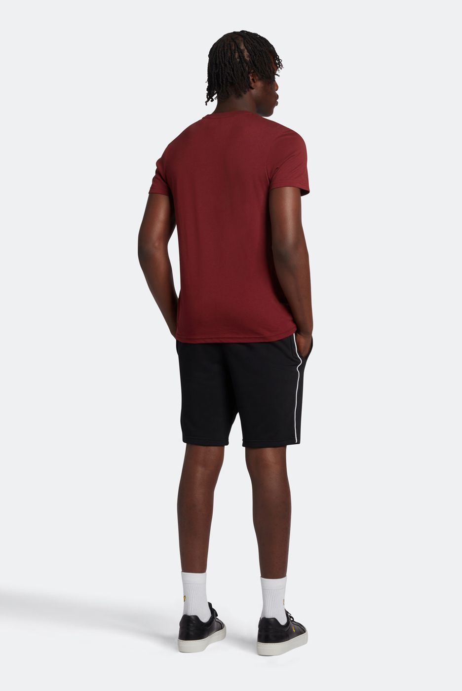 Шорти Lyle & Scott SWEAT SHORT WITH CONTRAST PIPI купить