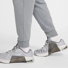 Штани Nike Primary Dri-Fit Uv Versatile Joggers Grey FZ0975-065 S купити
