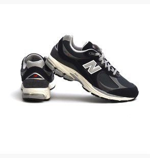 Кросівки New Balance 2002R купити