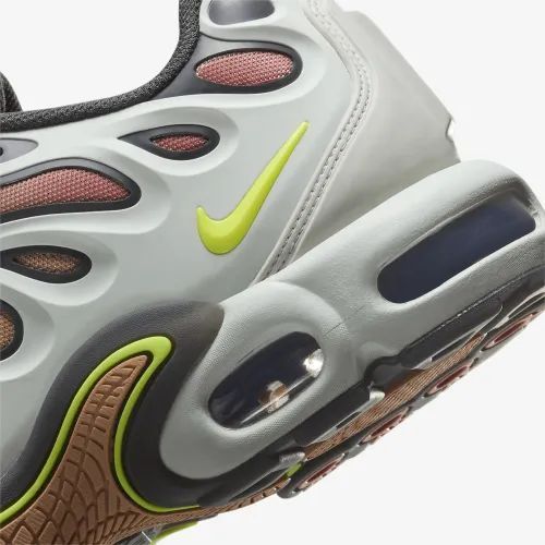 Кросівки Nike Air Max Plus Drift White FD4290-009 43 купити