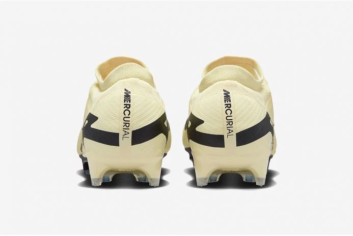 Бутси Nike ZOOM VAPOR 15 PRO FG купити
