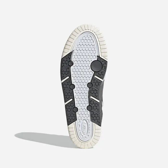 Кросівки Adidas Adi2000 купить