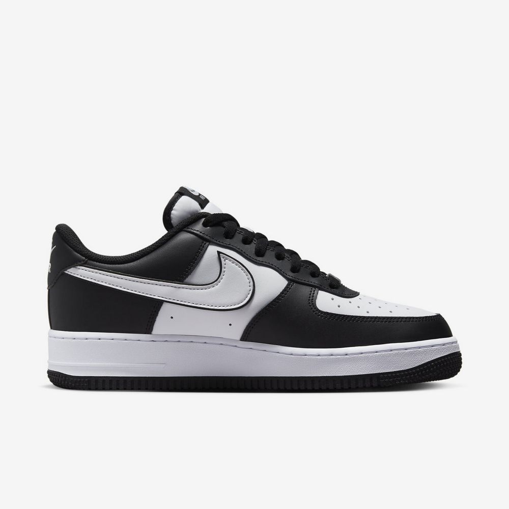 Кросівки Nike AIR FORCE 1 07 купити