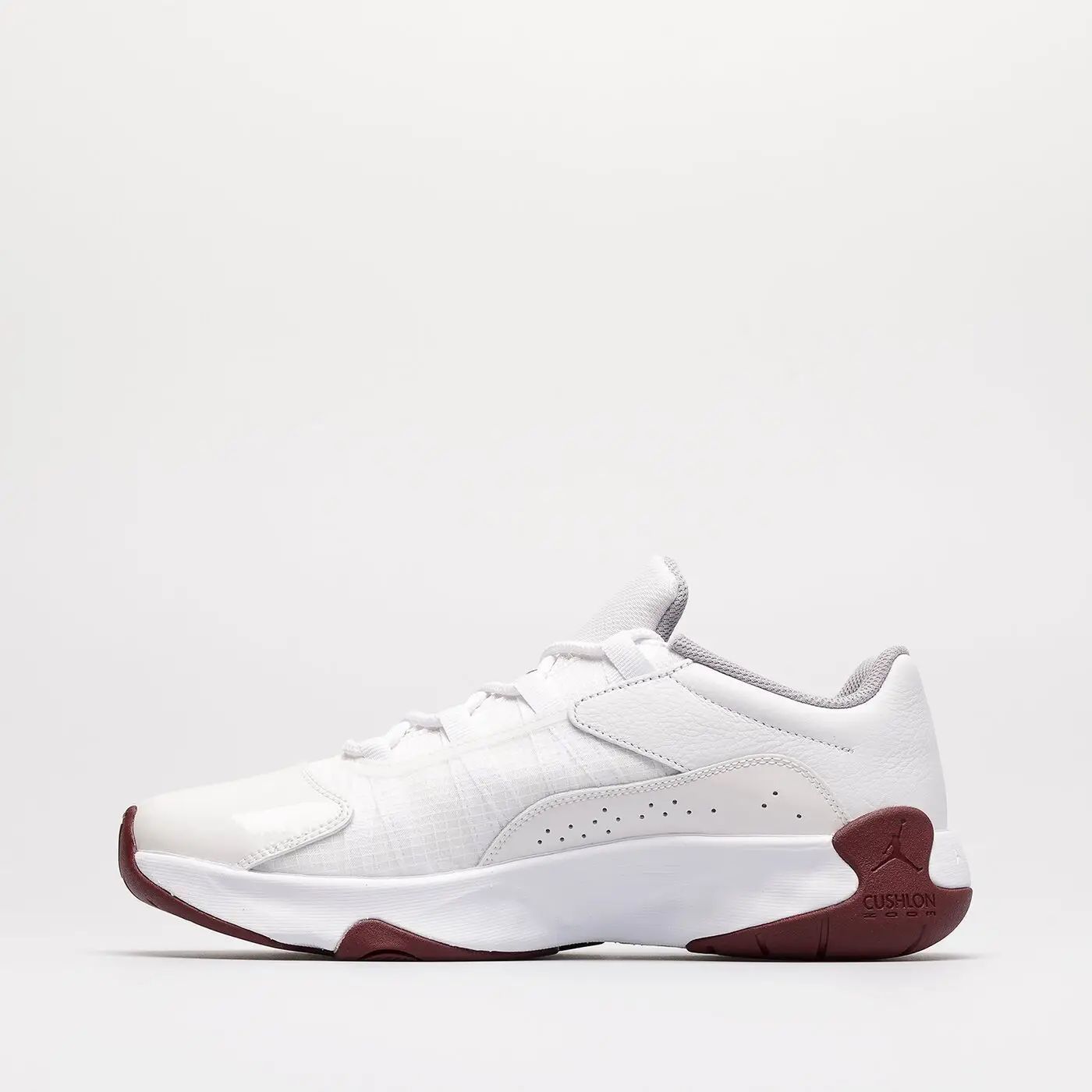 Кросівки AIR JORDAN 11 CMFT LOW купити