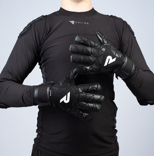 Воротарські рукавиці REDLINE ADVANCE TOTAL BLACK купити