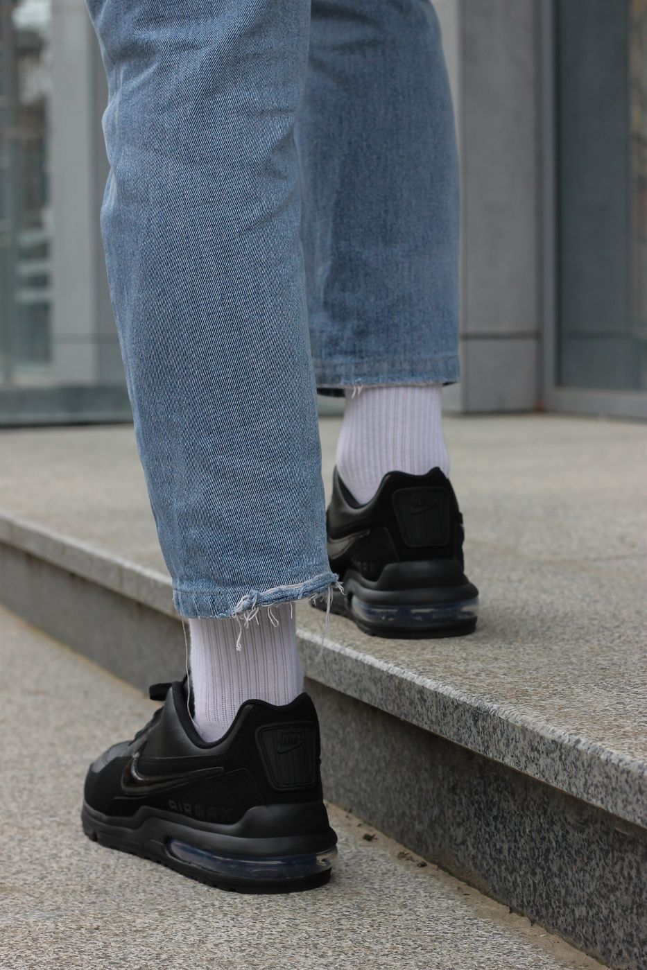 Кросівки Nike AIR MAX LTD 3 купити