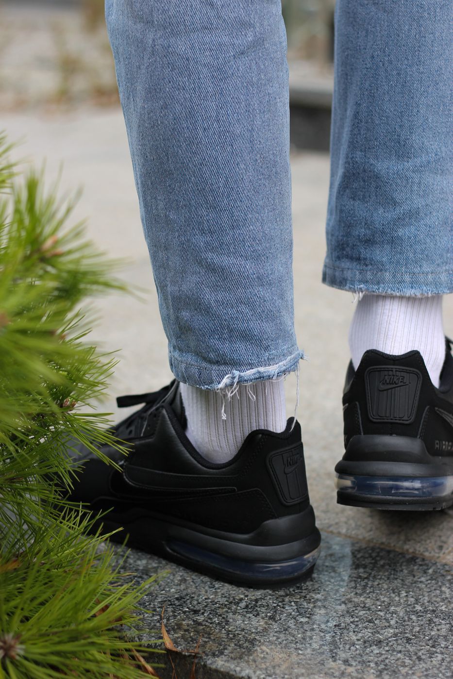 Кросівки Nike AIR MAX LTD 3 купити