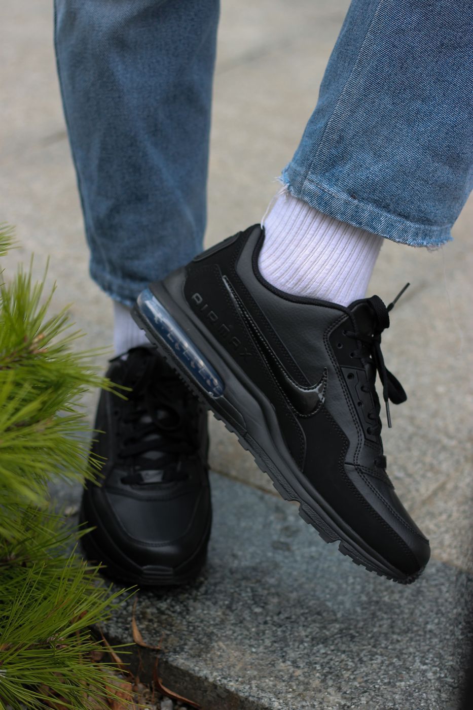 Кросівки Nike AIR MAX LTD 3 купити