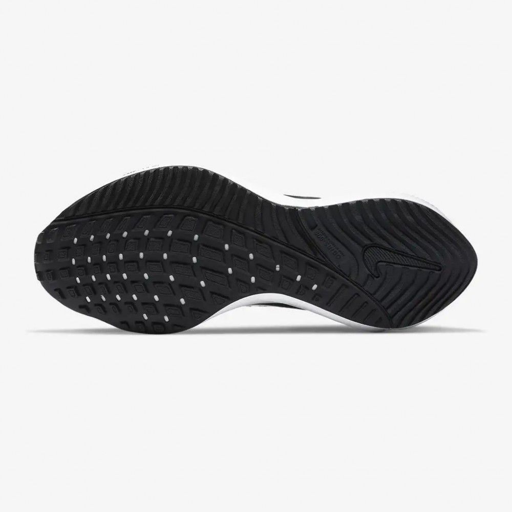 Кросівки Nike Air Zoom Vomero 15 купить