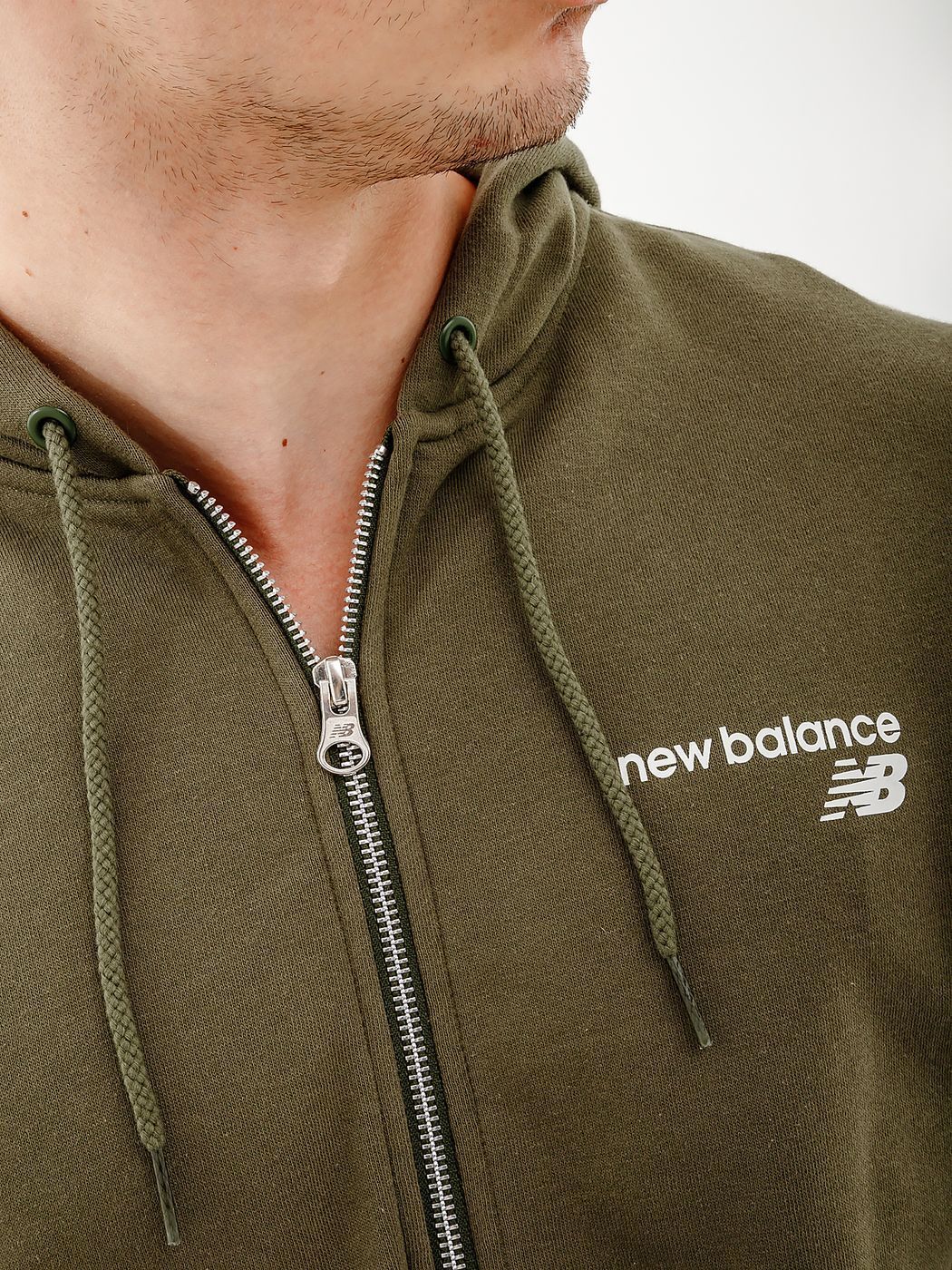 Куртка New Balance Classic Core FZ купить