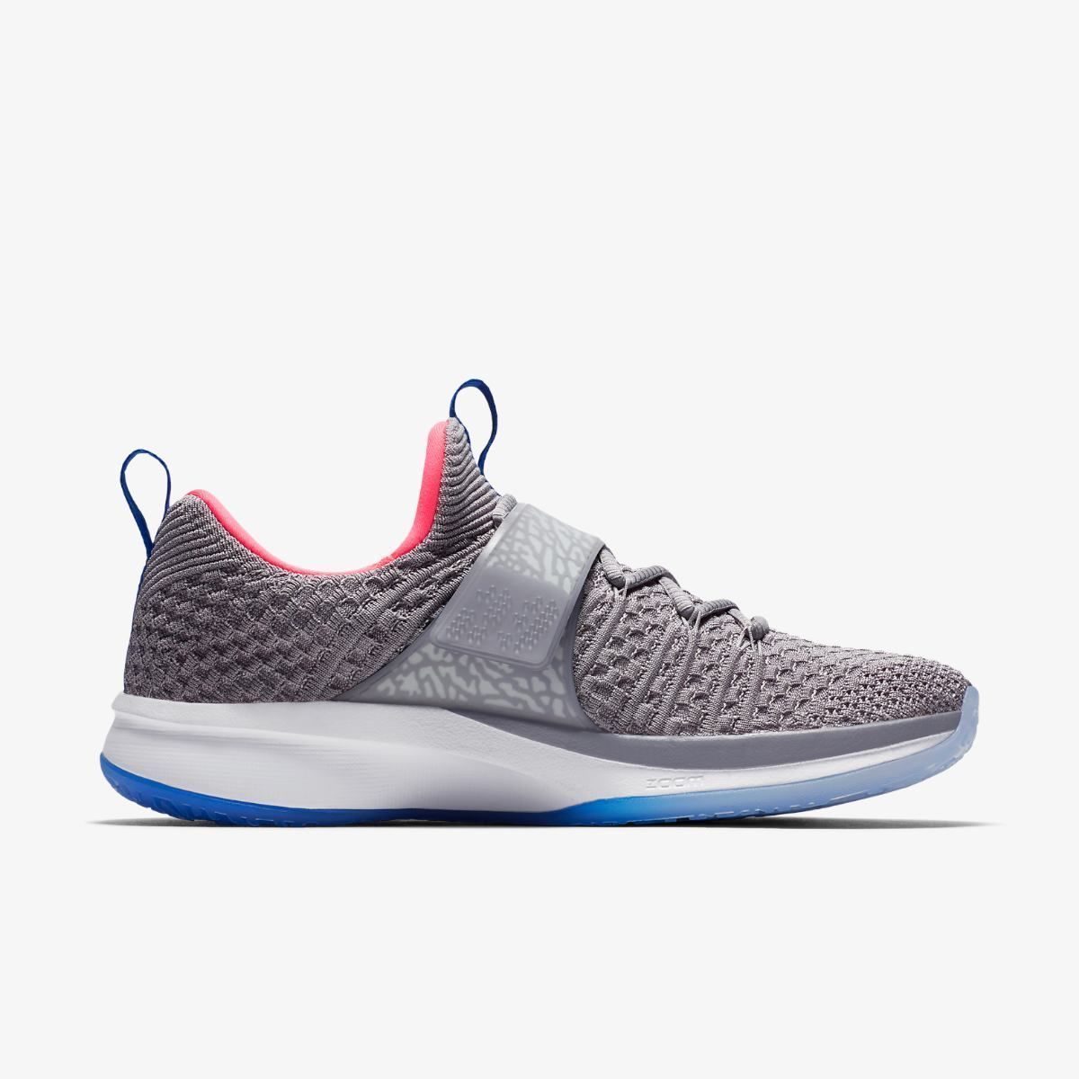 Кросівки Jordan Trainer 2 Flyknit купити