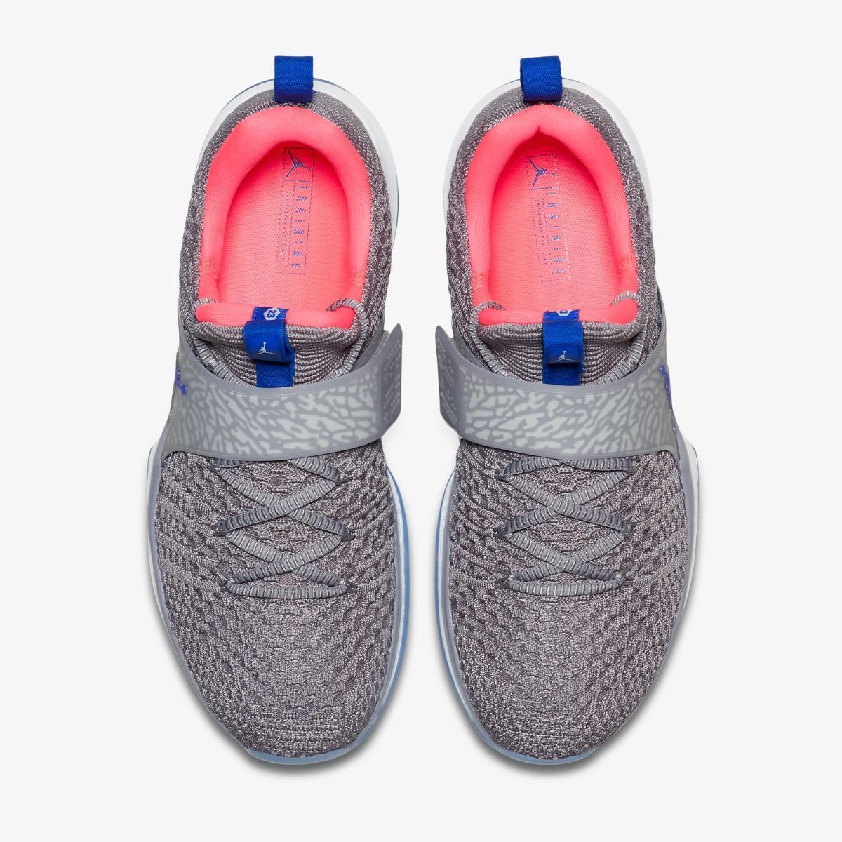 Кросівки Jordan Trainer 2 Flyknit купити