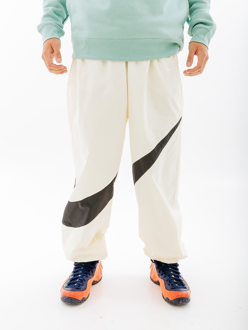 Штани Nike SWOOSH PANT купити