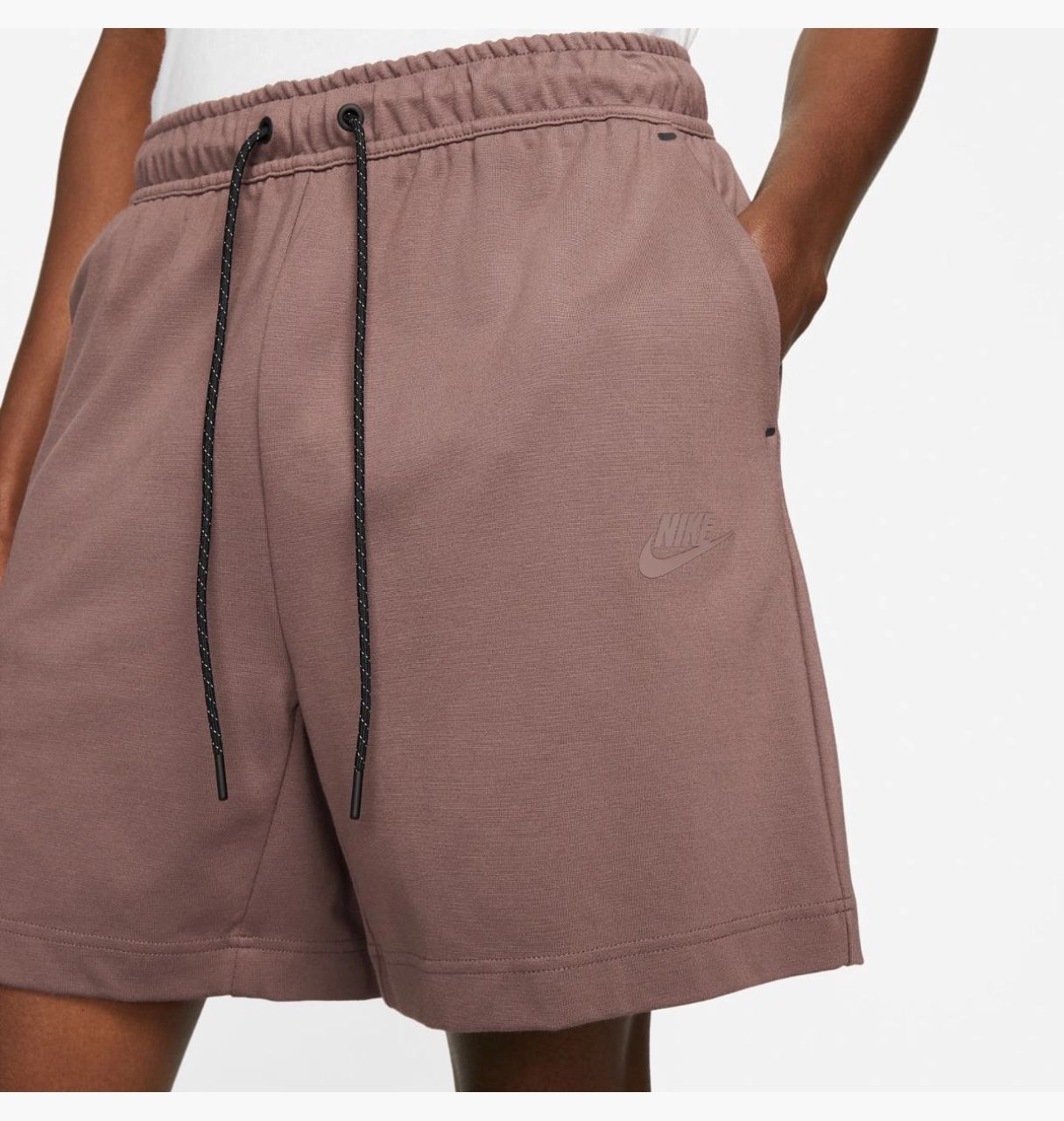 Шорти NIKE M TECH LIGHTWEIGHT SHORT купити