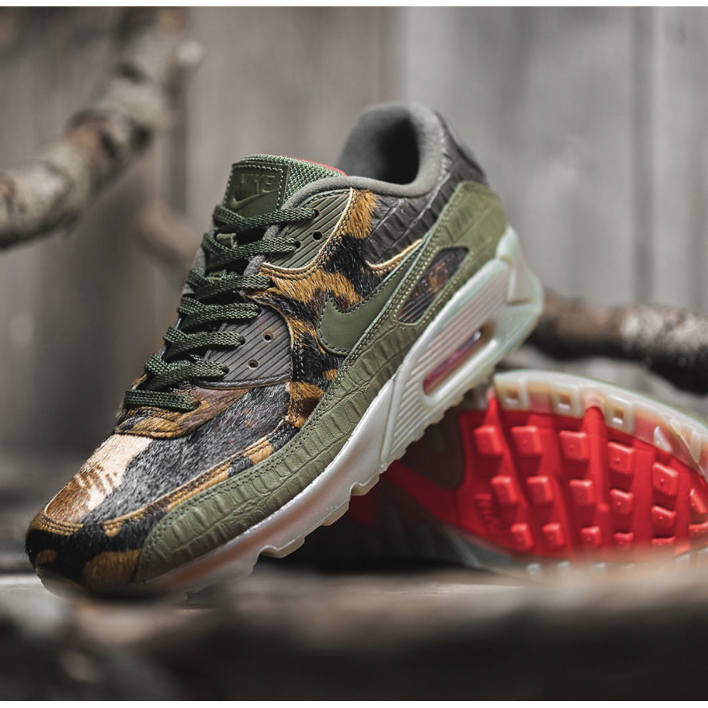 Кросівки NIKE AIR MAX 90 купити
