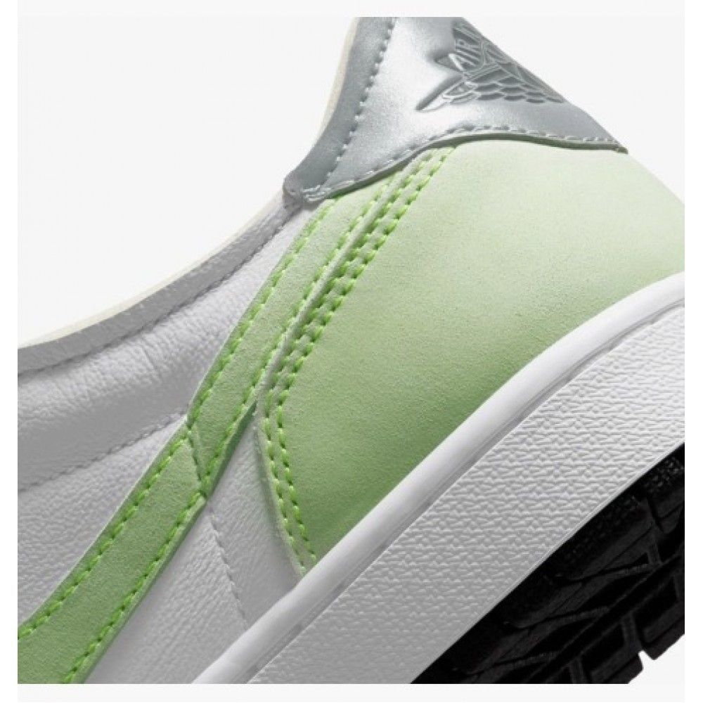 Кросівки Jordan 1 low OG light green купить
