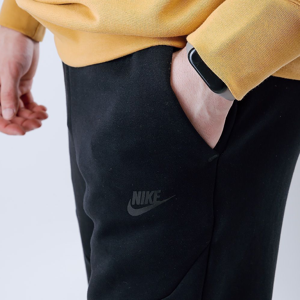 Штани Nike TCH FLC JGGR купити