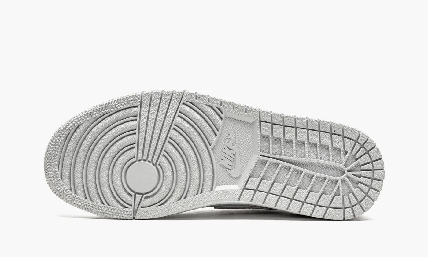 Кросівки Air Jordan 1 Low OG Neutral Grey 2021 (W) купити