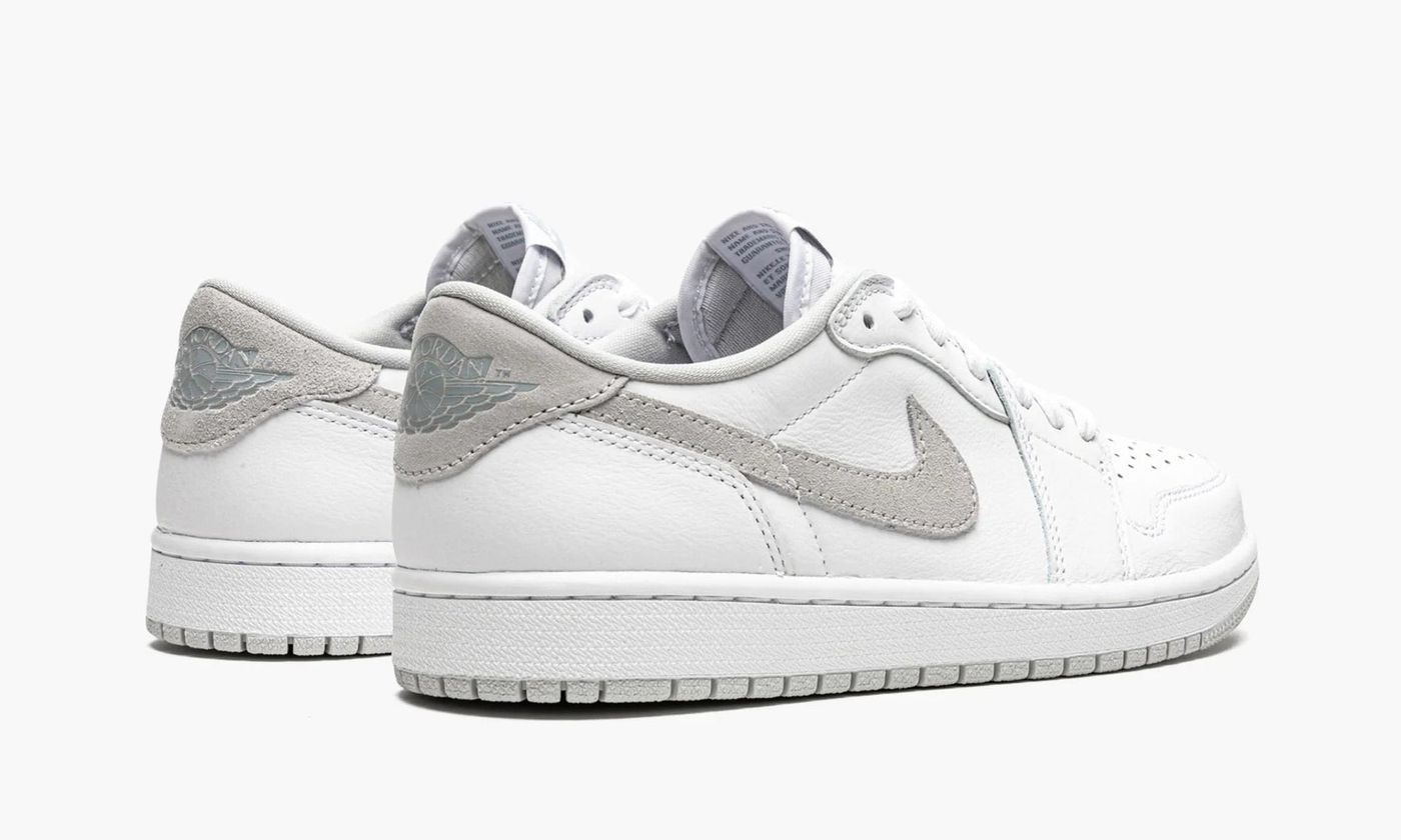 Кросівки Air Jordan 1 Low OG Neutral Grey 2021 (W) купити