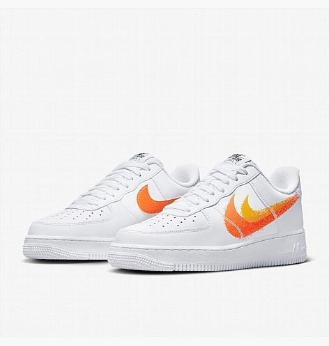 Кросівки Nike AIR FORCE 1 07 купити