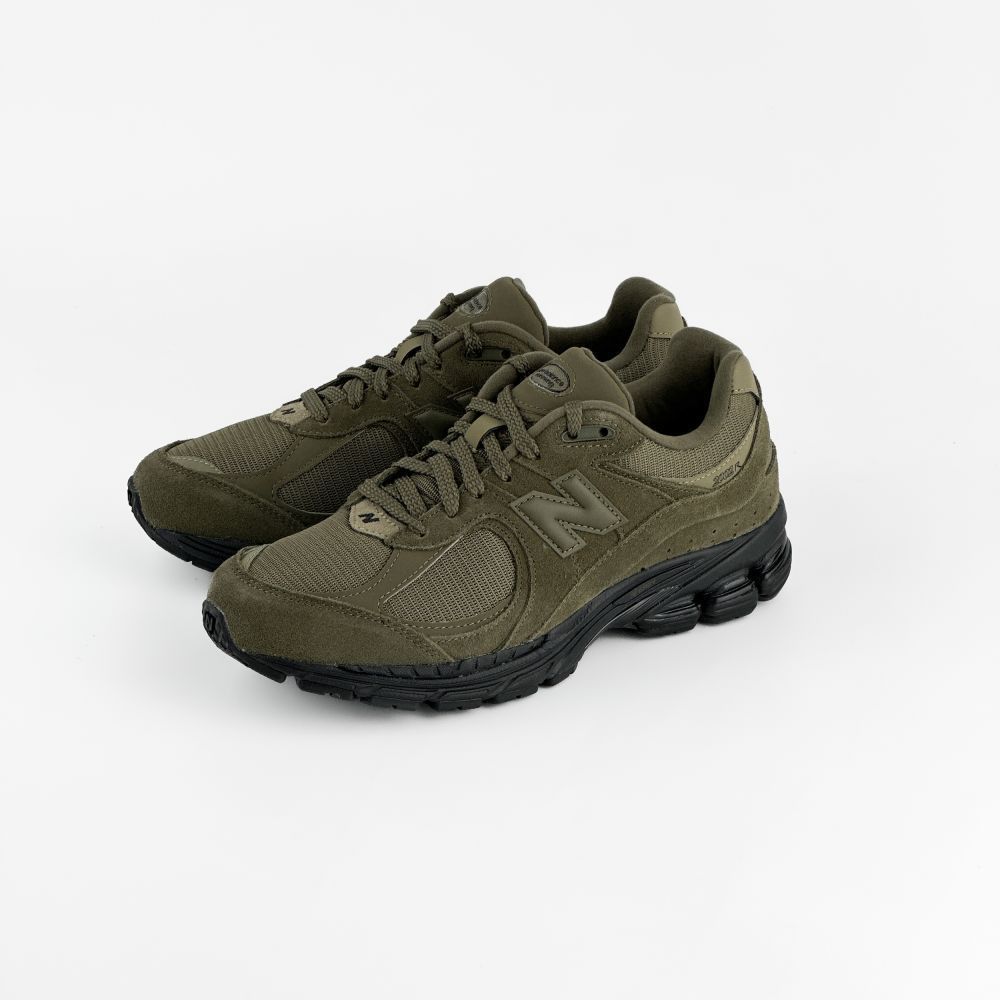 Кросівки NEW BALANCE 2002R купить