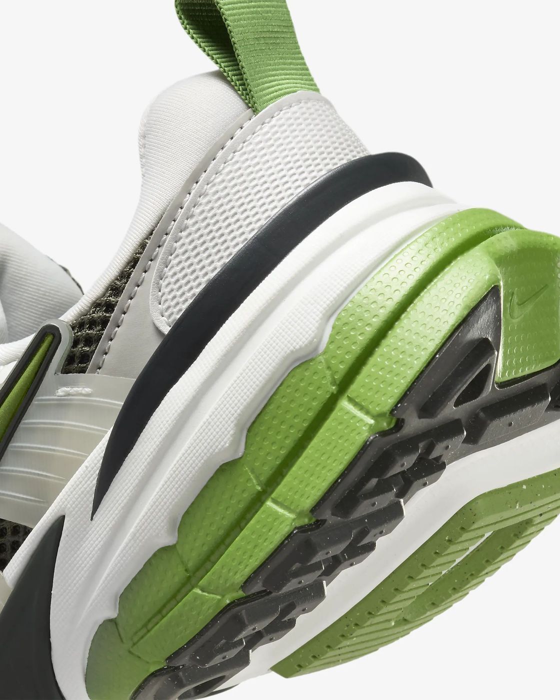 Кросівки NIKE W V2K RUN купити