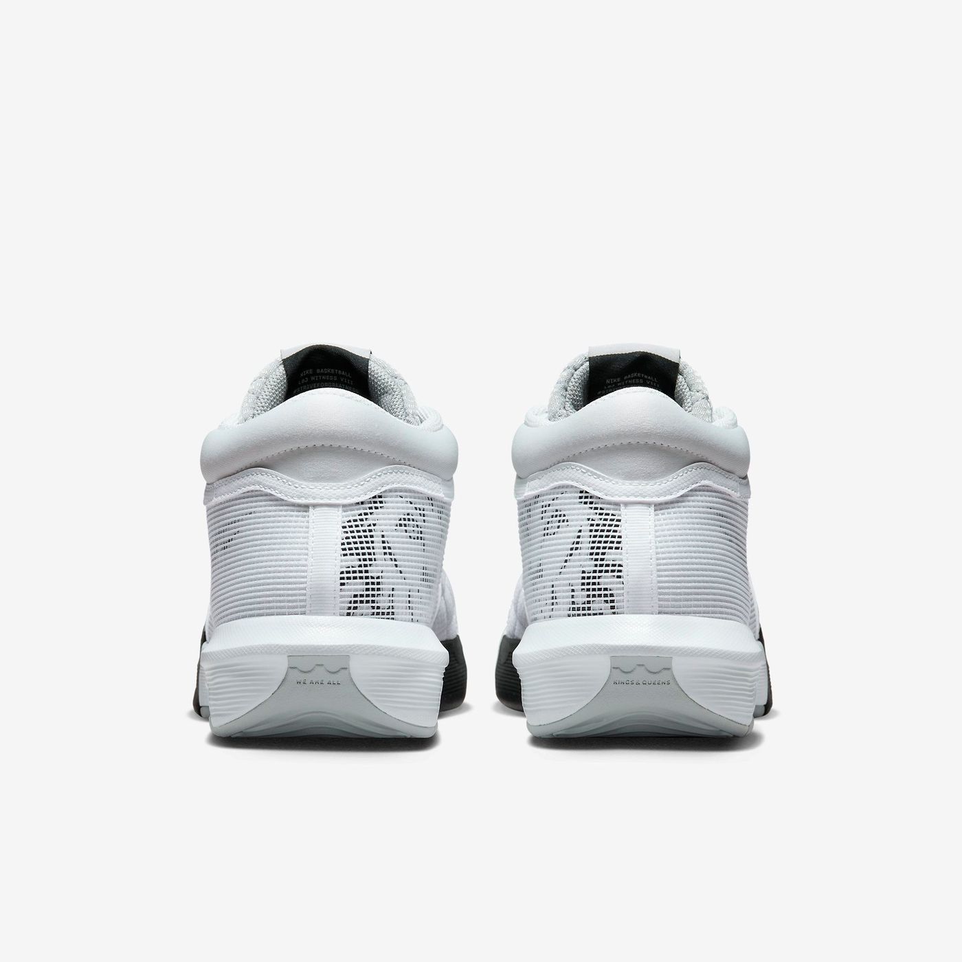 Кросівки Nike LEBRON WITNESS VIII купити