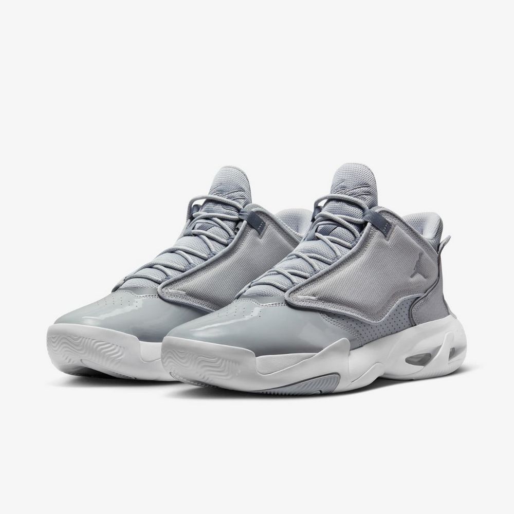 Кросівки NIKE JORDAN MAX AURA 4 купити