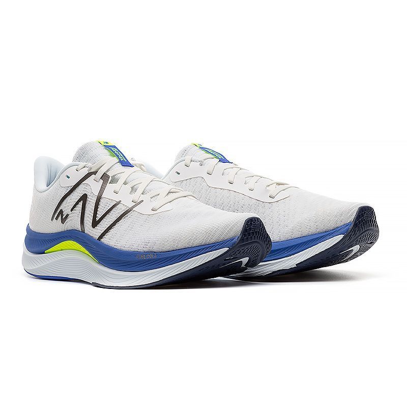 Кросівки New Balance FuelCell Propel v4 купити