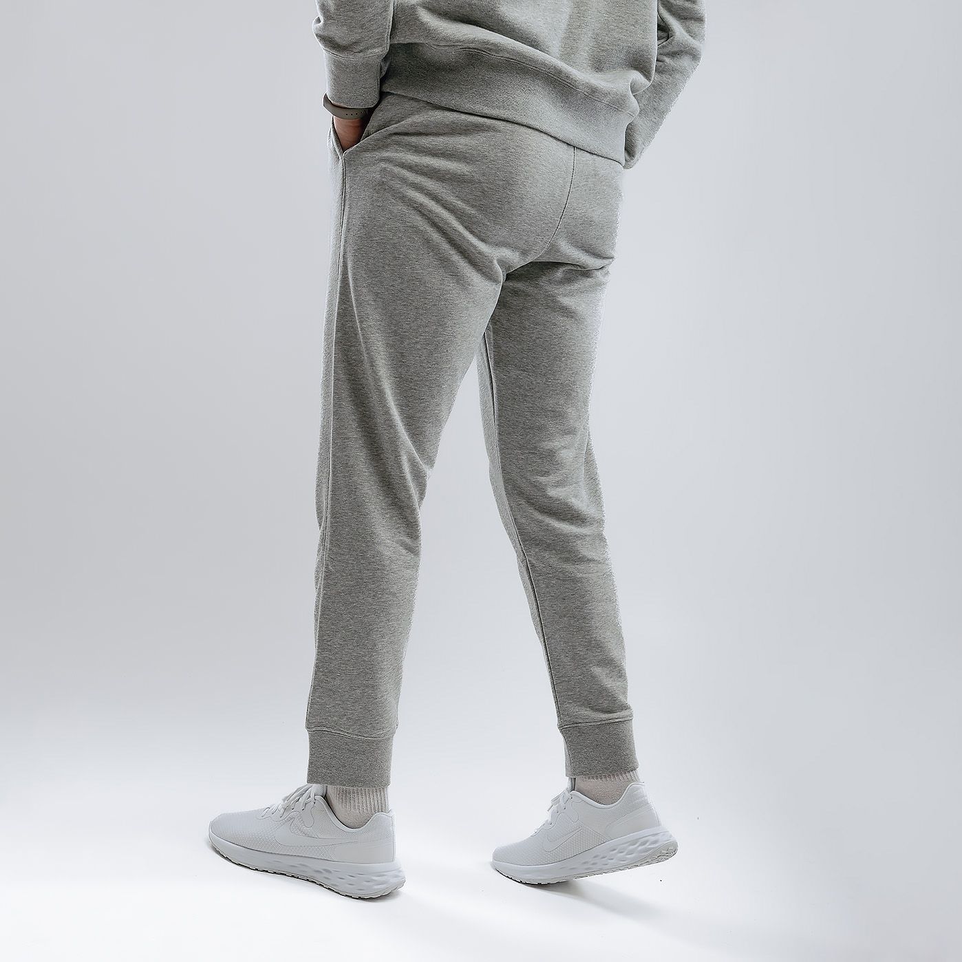 Штани Nike CLUB JGGR FT купити