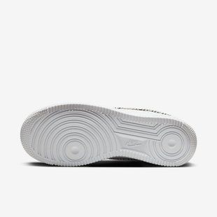 Кросівки Nike WMNS AIR FORCE 1 LX купити