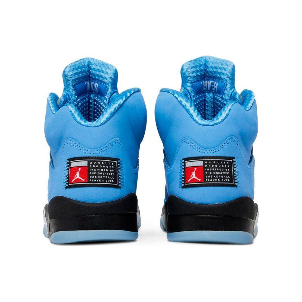 Кросівки Jordan 5 Retro UNC University Blue купить