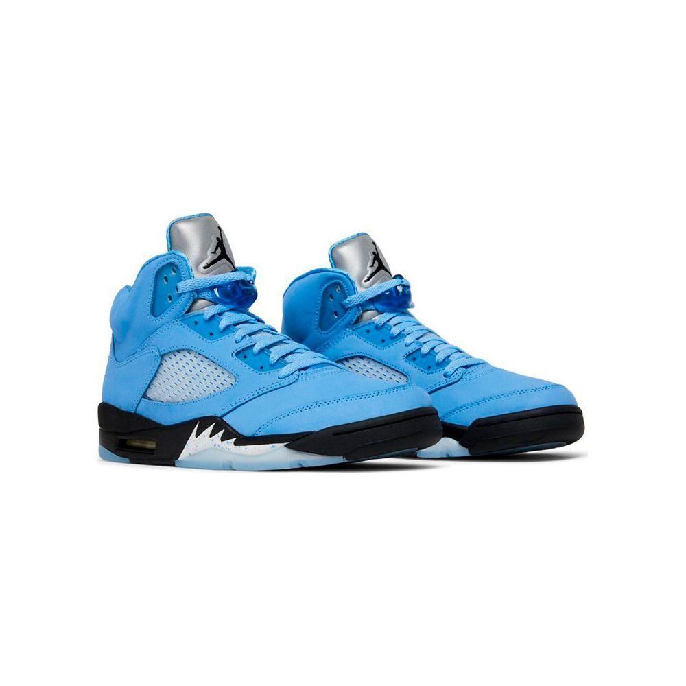 Кросівки Jordan 5 Retro UNC University Blue купить