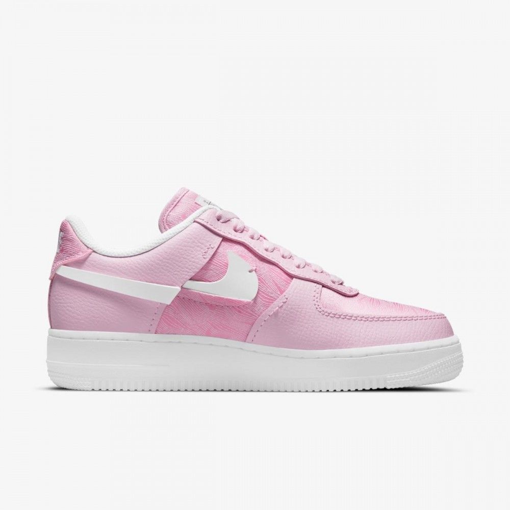 Кросівки Nike Wmns Air Force 1 LXX Pink купити