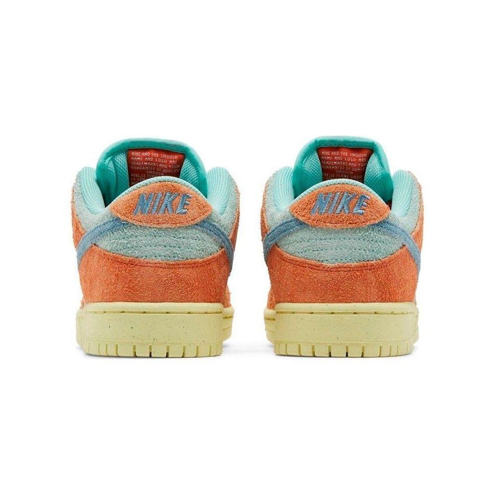 Кросівки NIKE SB DUNK LOW купити
