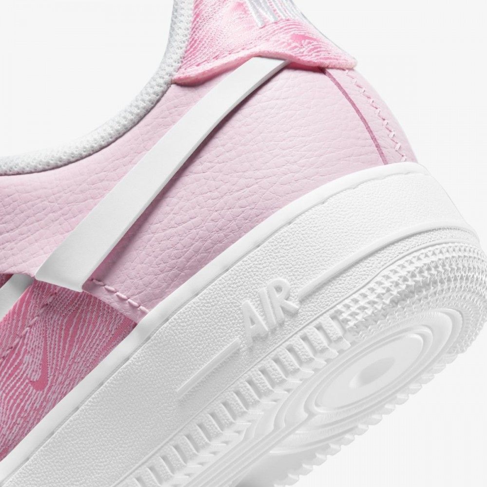 Кросівки Nike Wmns Air Force 1 LXX Pink купити