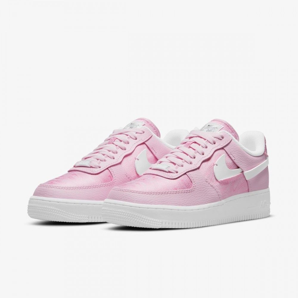 Кросівки Nike Wmns Air Force 1 LXX Pink купити