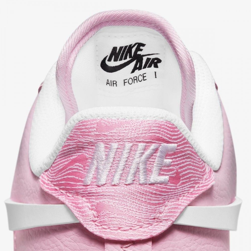 Кросівки Nike Wmns Air Force 1 LXX Pink купити