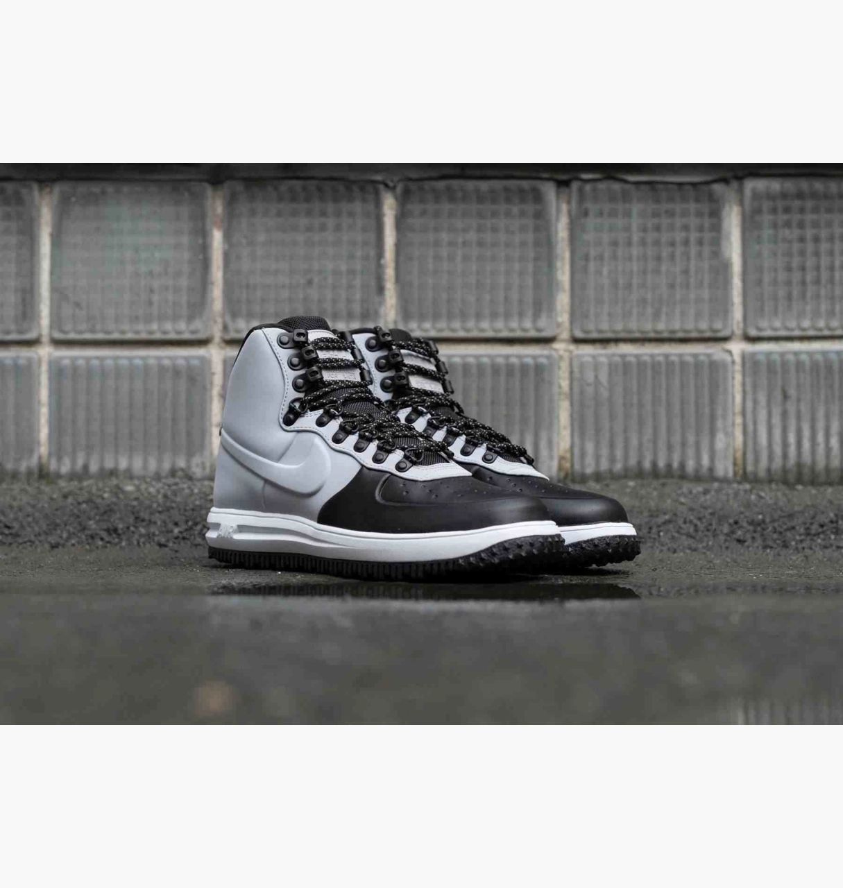 Кросівки Nike Lunar Force 1 Duckboot 18 купити