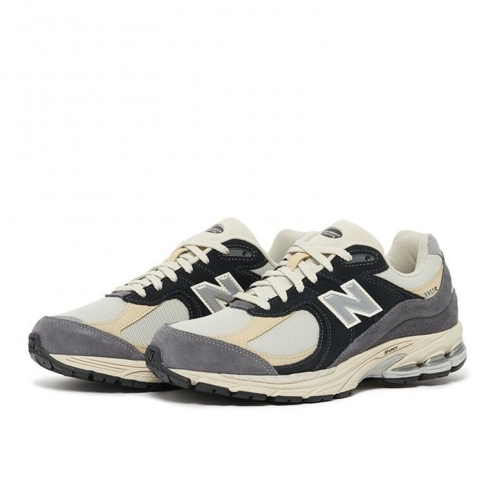 Кросівки New Balance 2002R купити